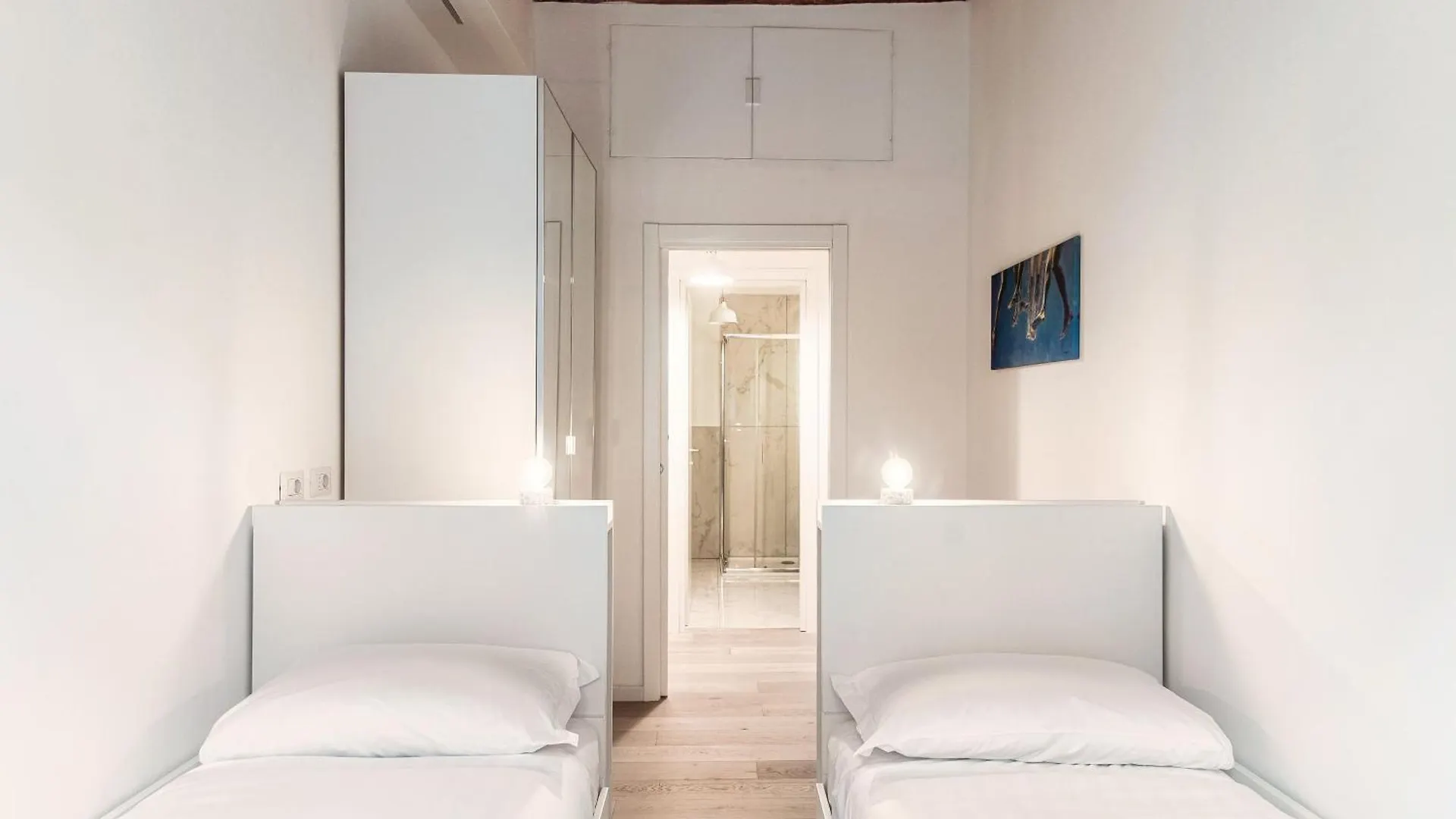 Suite Joivy Bv 66 Como Apartment