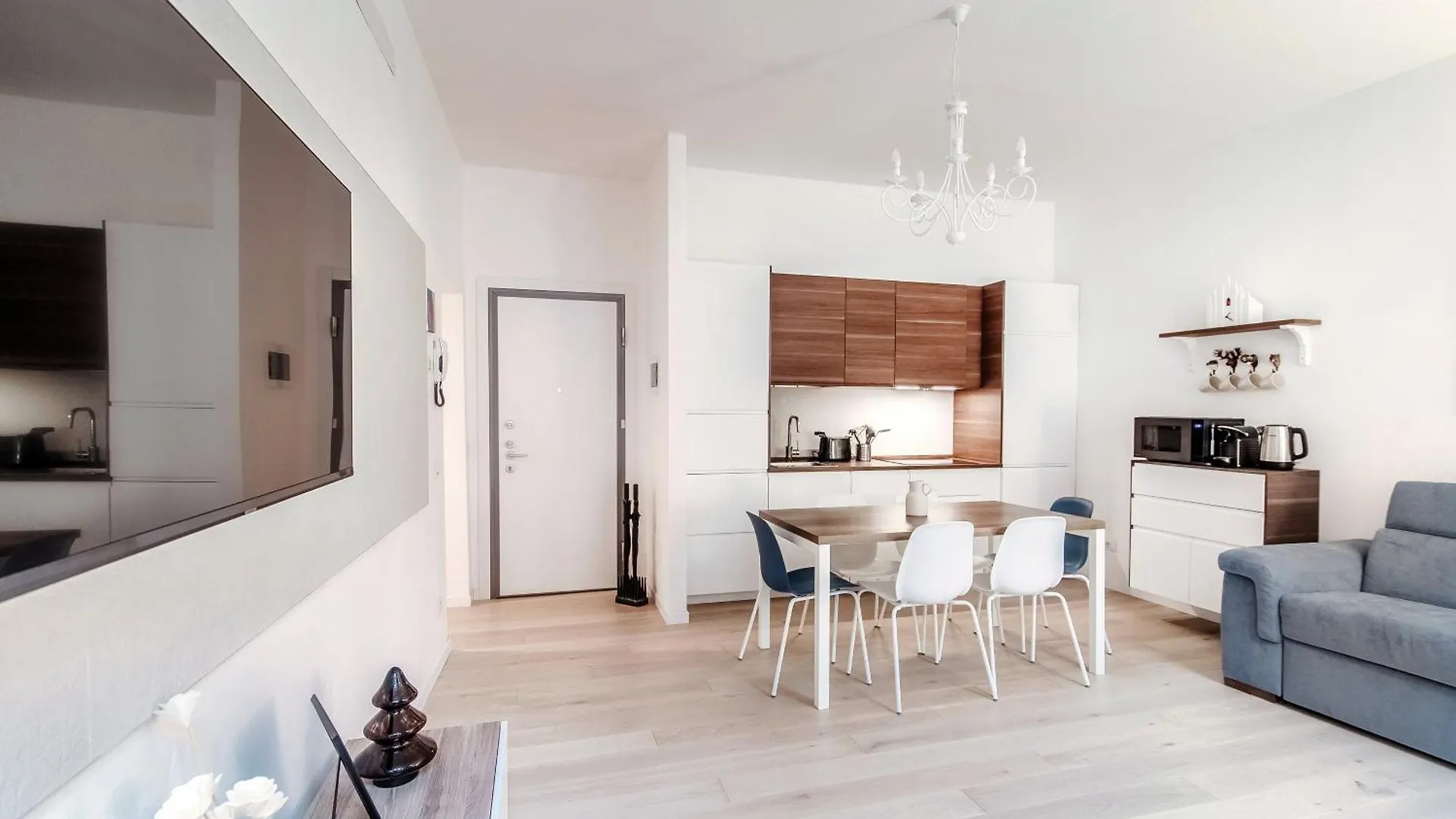 Suite Joivy Bv 66 Como Apartment